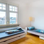 Zentrale Lage Naehe Hauptbahnhof 3 Wohnung, Kueche, Balkon, Duschbad