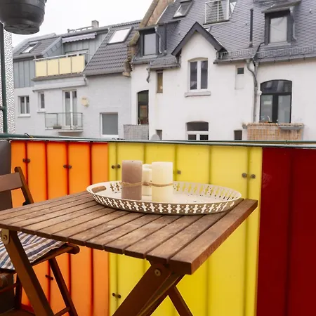 Zentrale Lage Naehe Hauptbahnhof 3 Wohnung, Kueche, Balkon, Duschbad Mainz