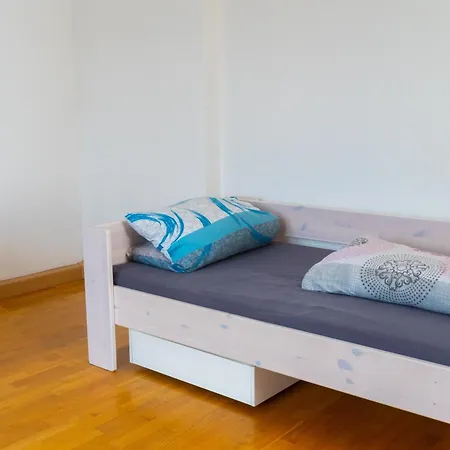 Appartement Zentrale Lage Naehe Hauptbahnhof 3 Wohnung, Kueche, Balkon, Duschbad
