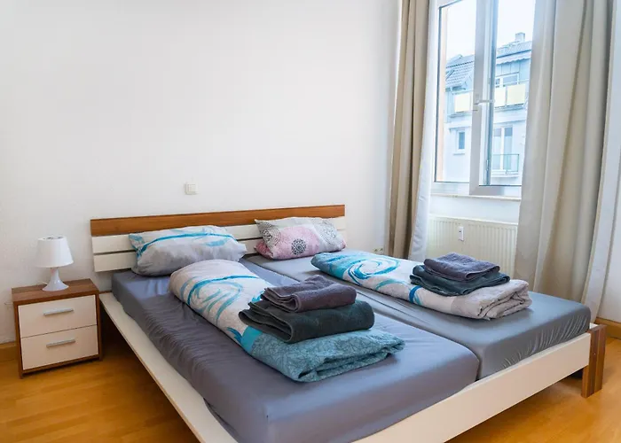 Zentrale Lage Naehe Hauptbahnhof 3 Wohnung, Kueche, Balkon, Duschbad * Mainz