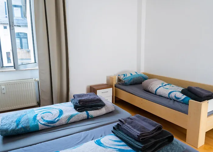 Zentrale Lage Naehe Hauptbahnhof 3 Wohnung, Kueche, Balkon, Duschbad * Mainz